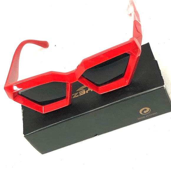 Red Geometric Frame Sunglasses - Unknown Brand
